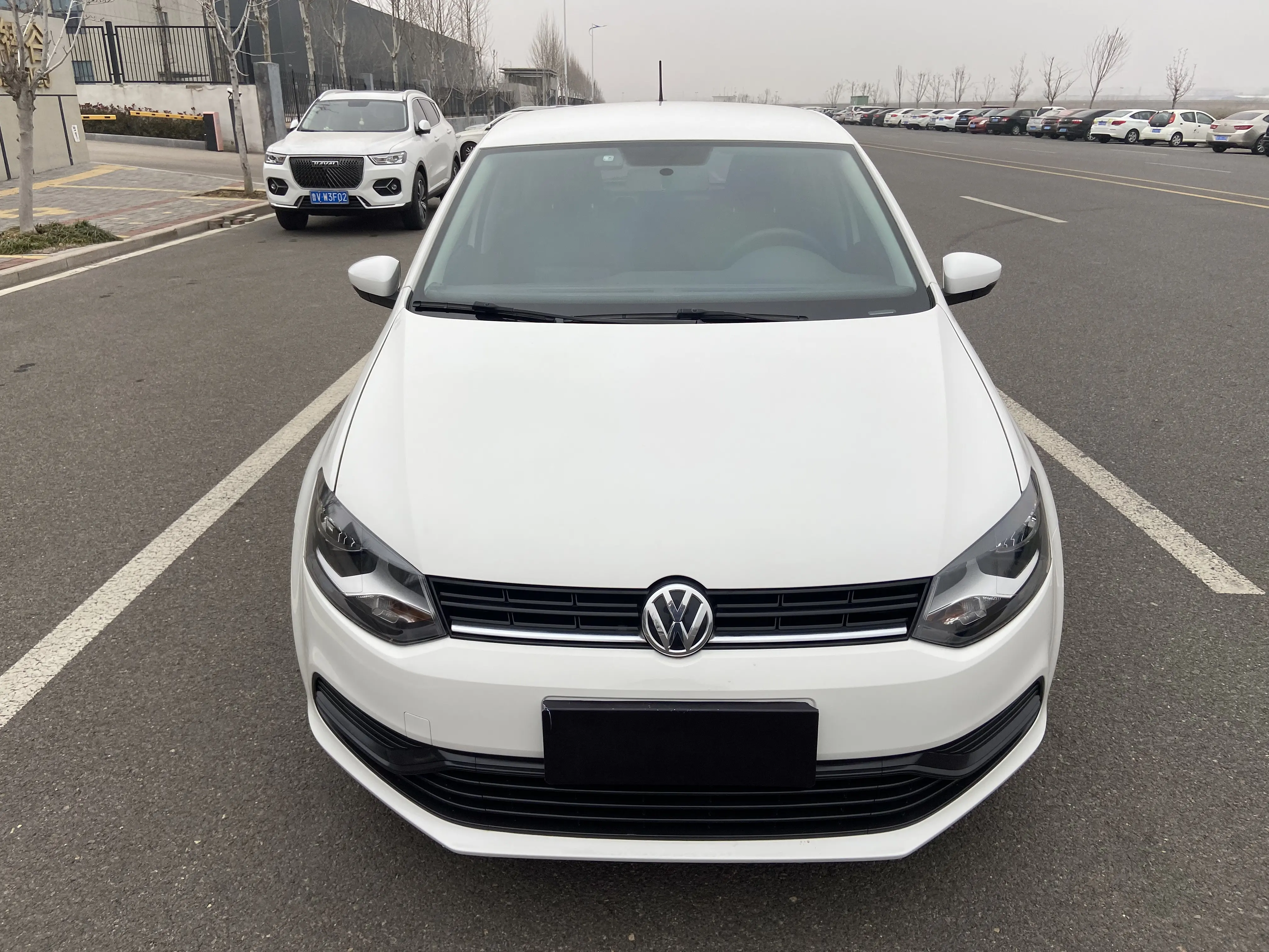 Volkswagen Polo  из Китая