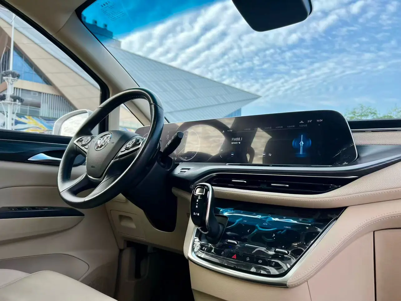 Buick GL8  из Китая