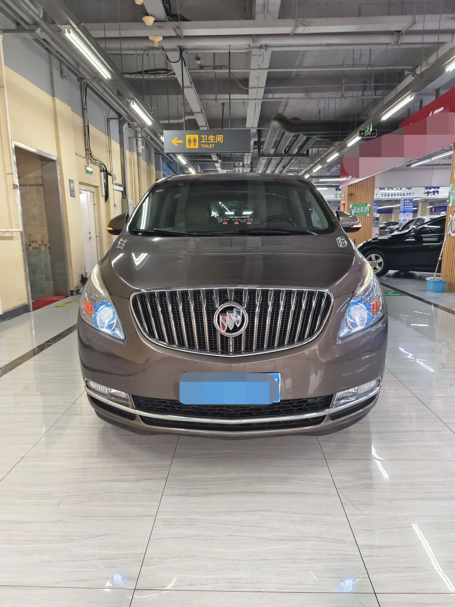 Buick GL8  из Китая