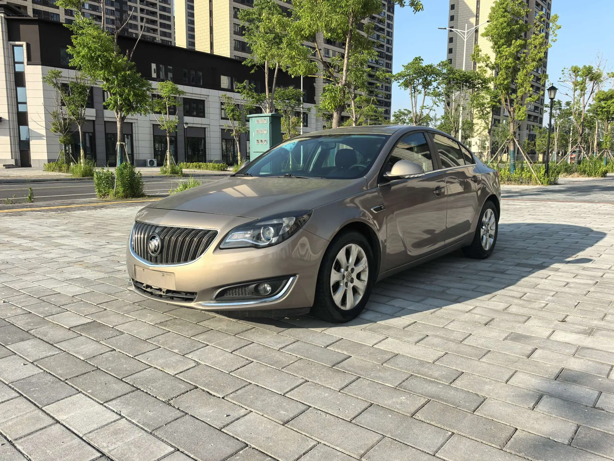 Buick Majesty  из Китая