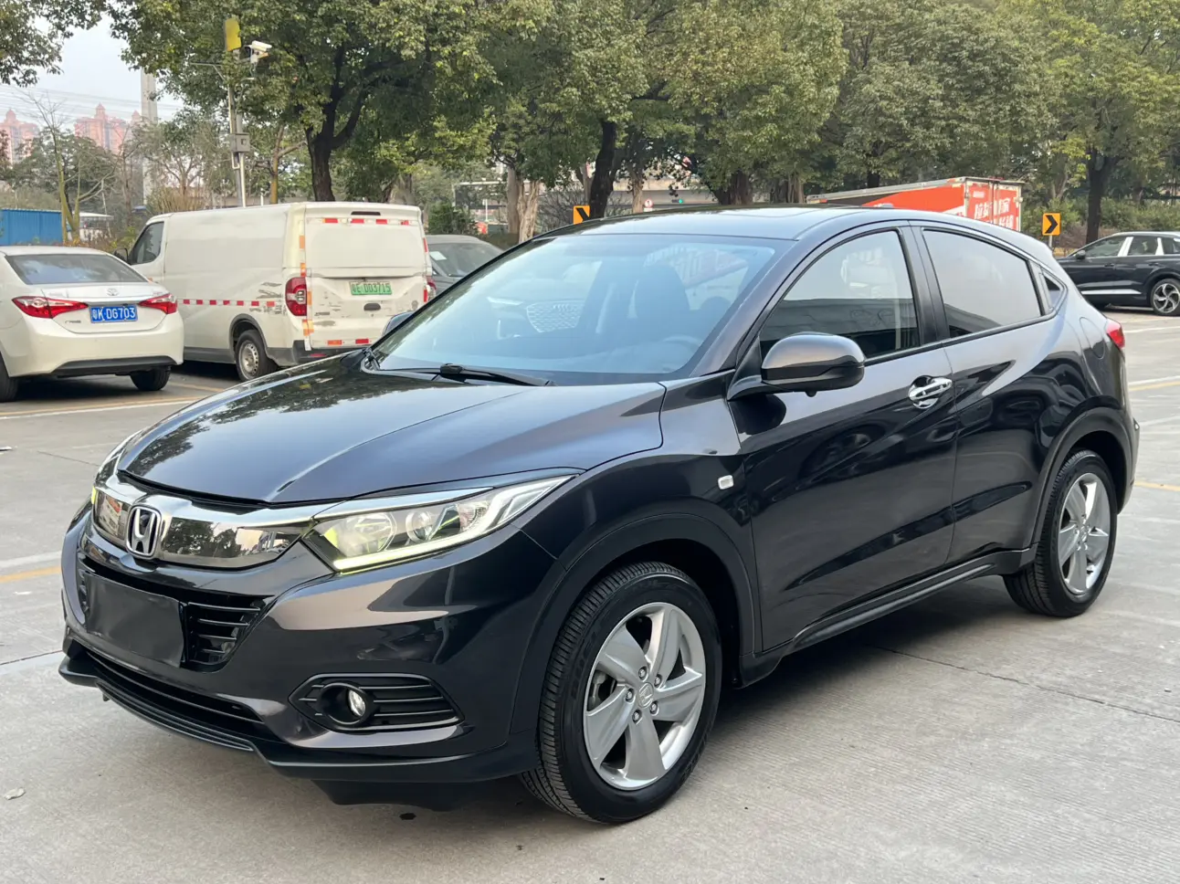 Honda Vezel (Binzhi)  из Китая
