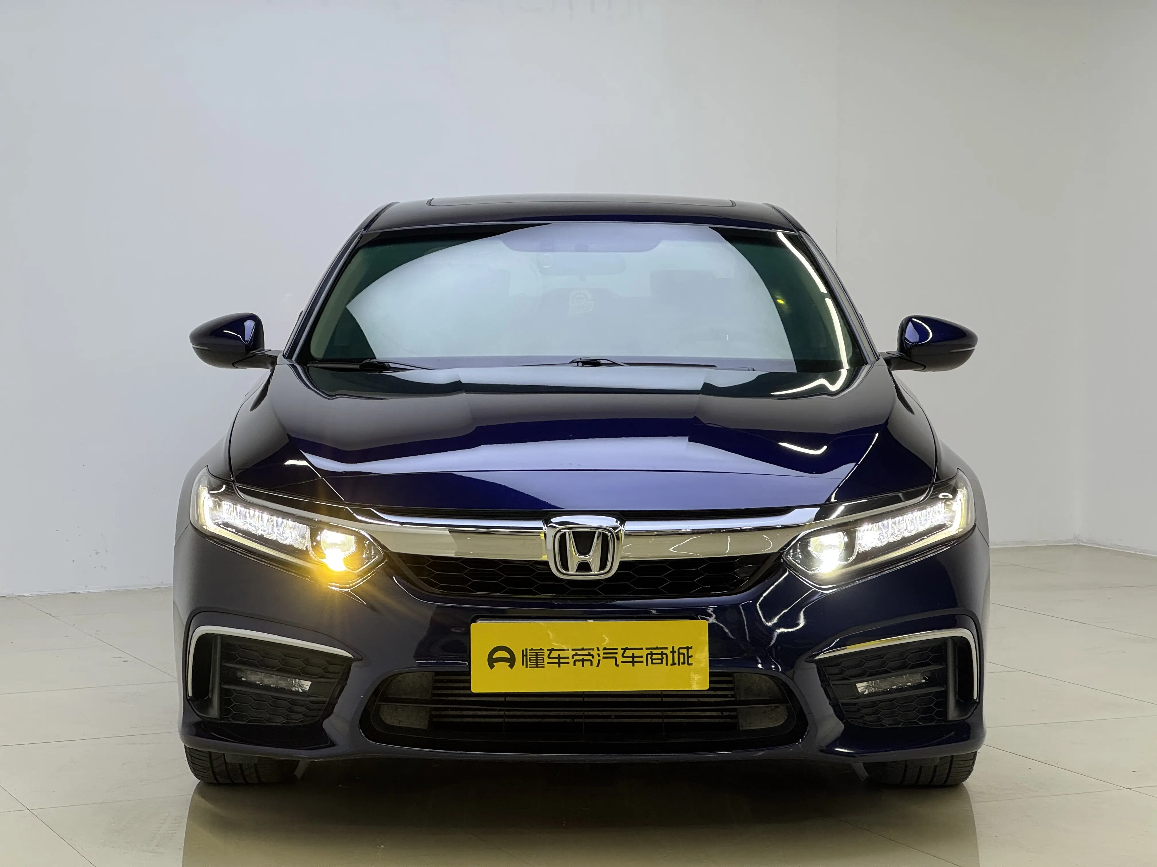 Honda Inspire (Yingshipai)  из Китая