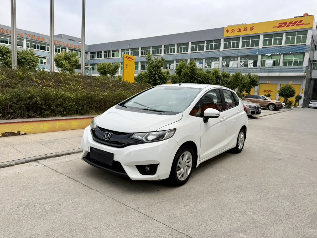 Honda Fit  из Китая
