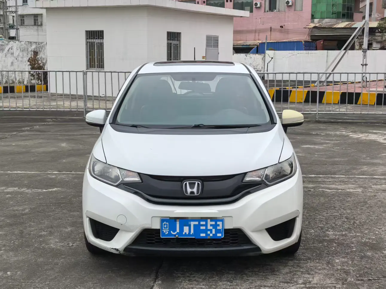 Honda Fit  из Китая