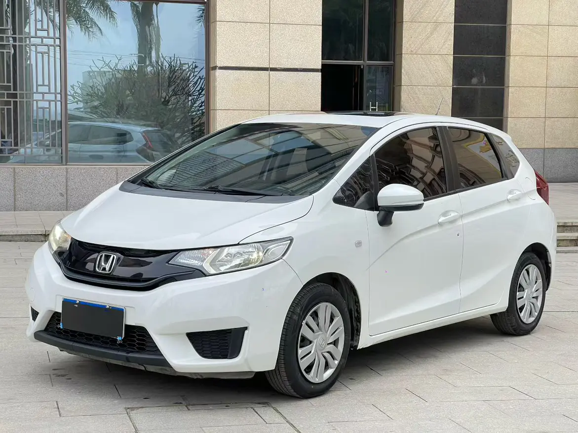 Honda Fit  из Китая