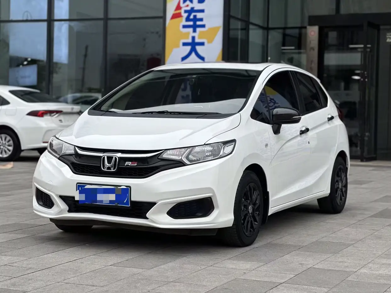 Honda Fit  из Китая