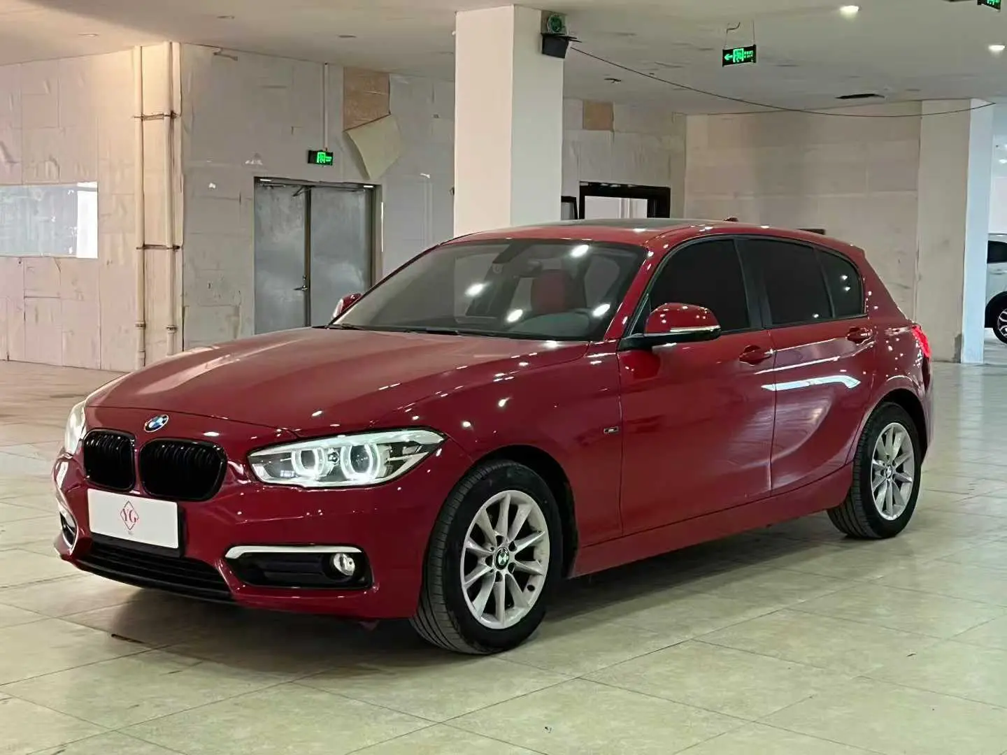 BMW 1 Series  из Китая