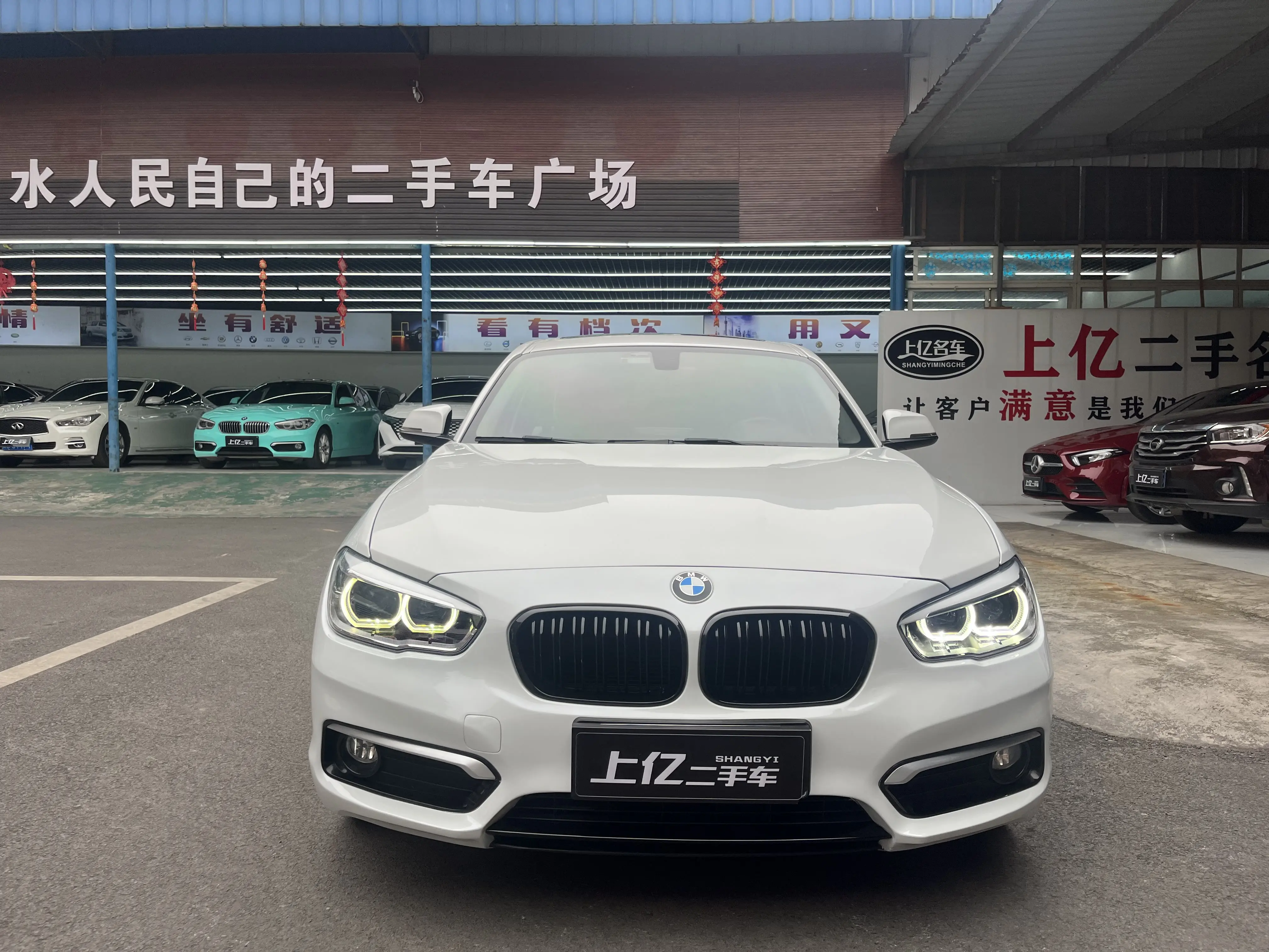 BMW 1 Series  из Китая