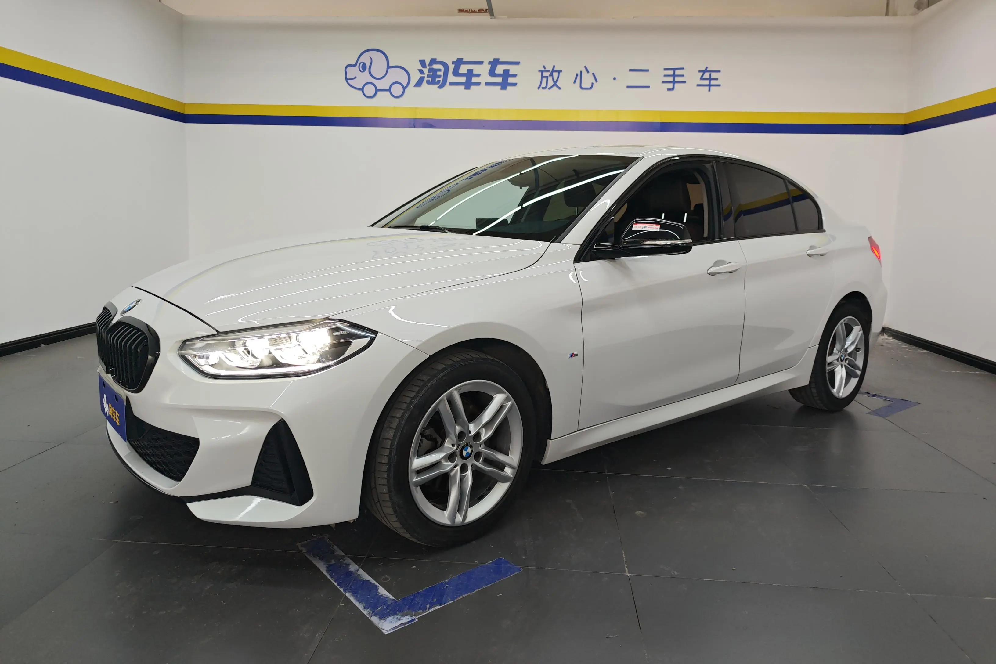 BMW 1 Series  из Китая