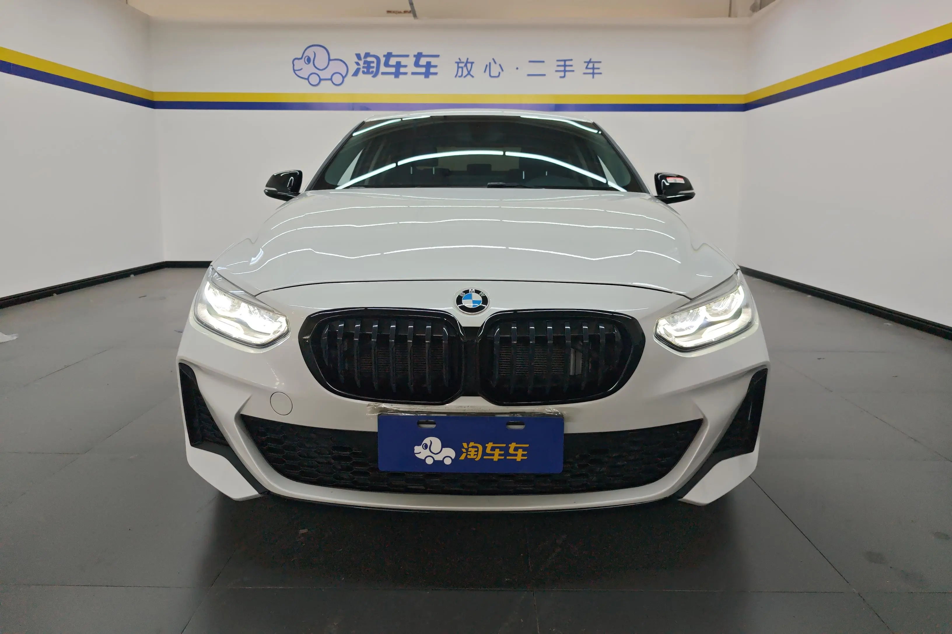 BMW 1 Series  из Китая