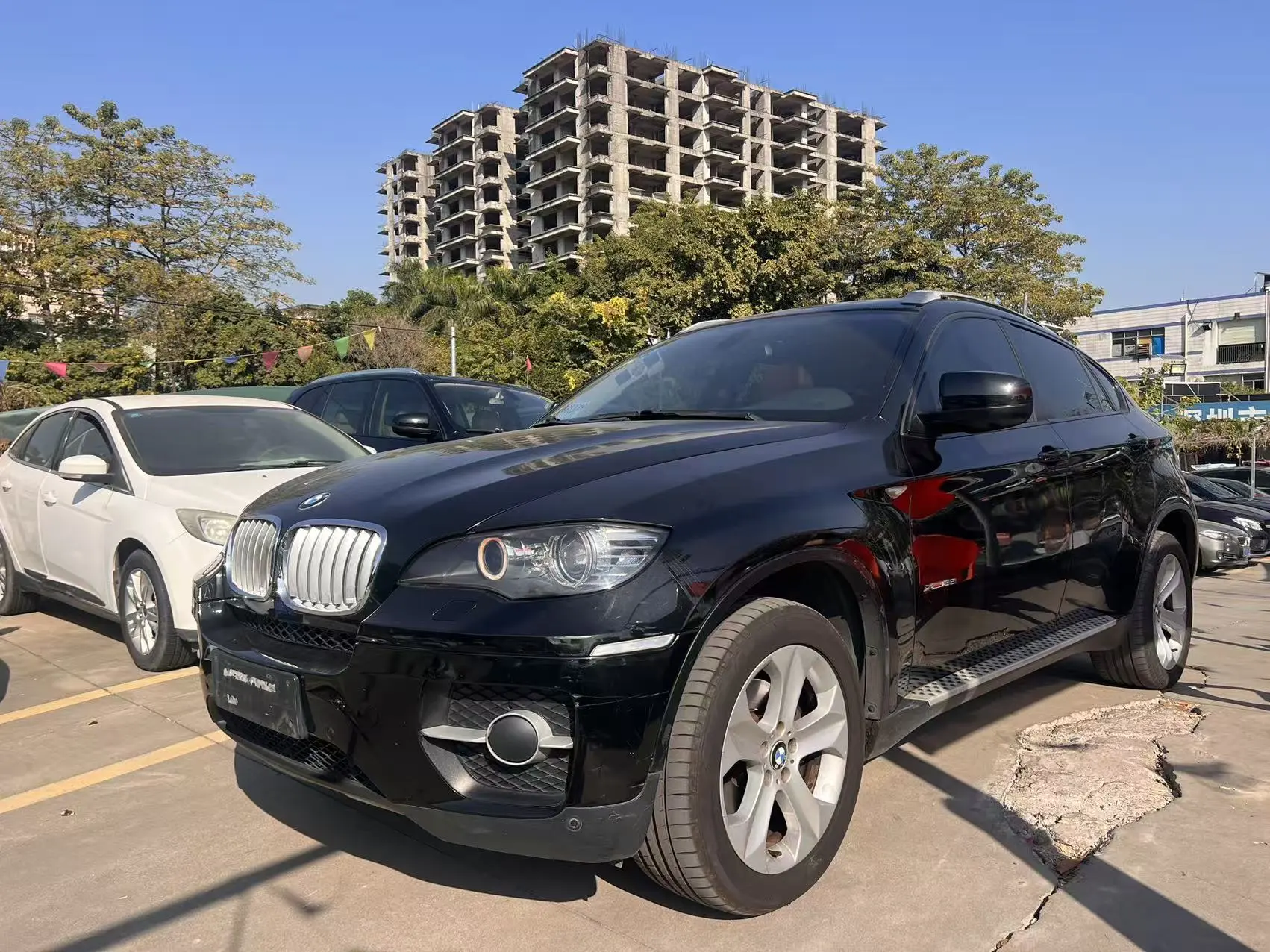 BMW X6  из Китая