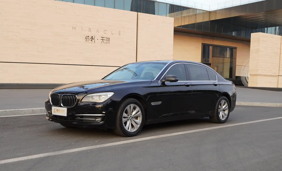 BMW 7 Series  из Китая