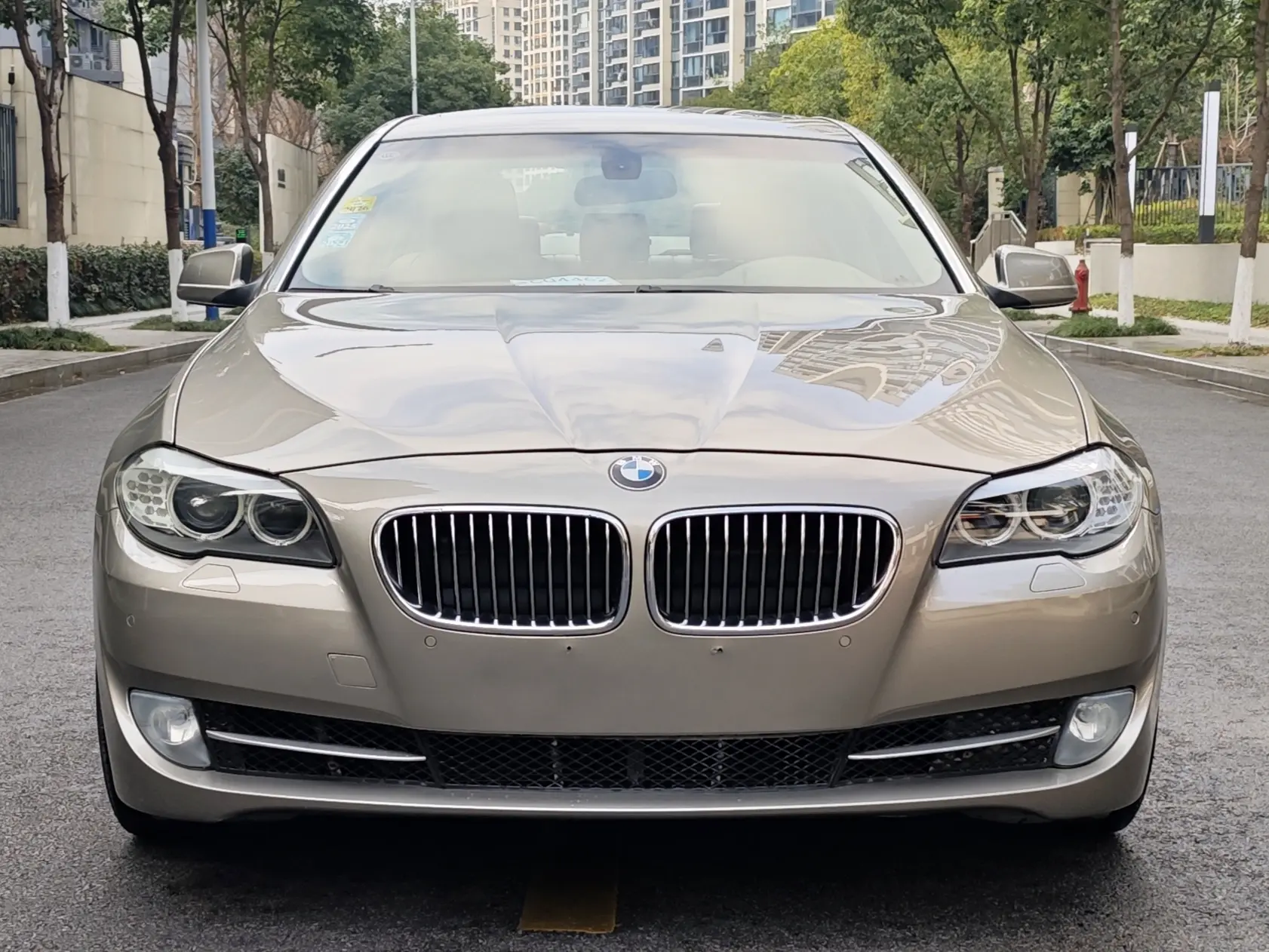 BMW 5 Series  из Китая