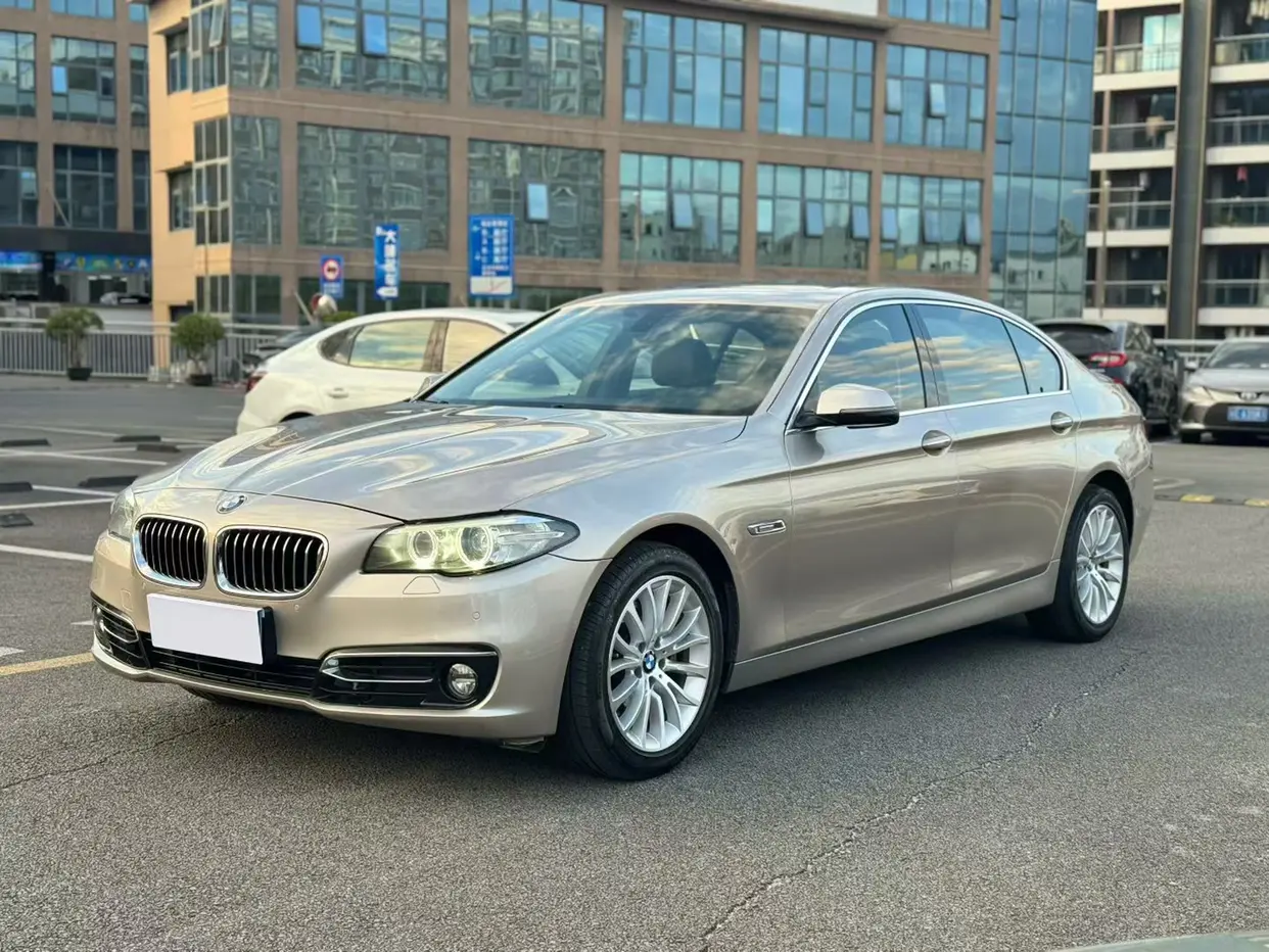 BMW 5 Series  из Китая