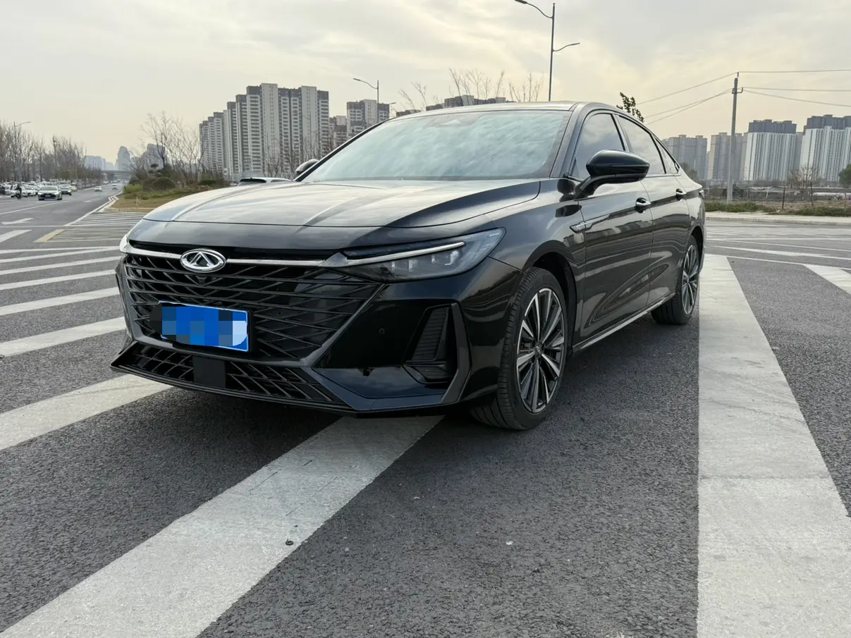 Chery Arrizo 8  из Китая