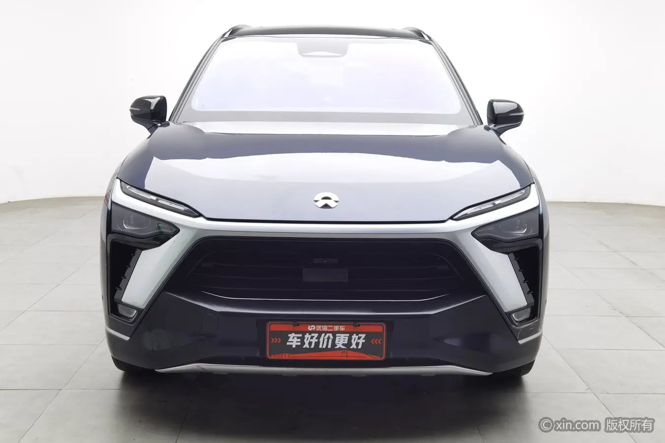 NIO ES8  из Китая