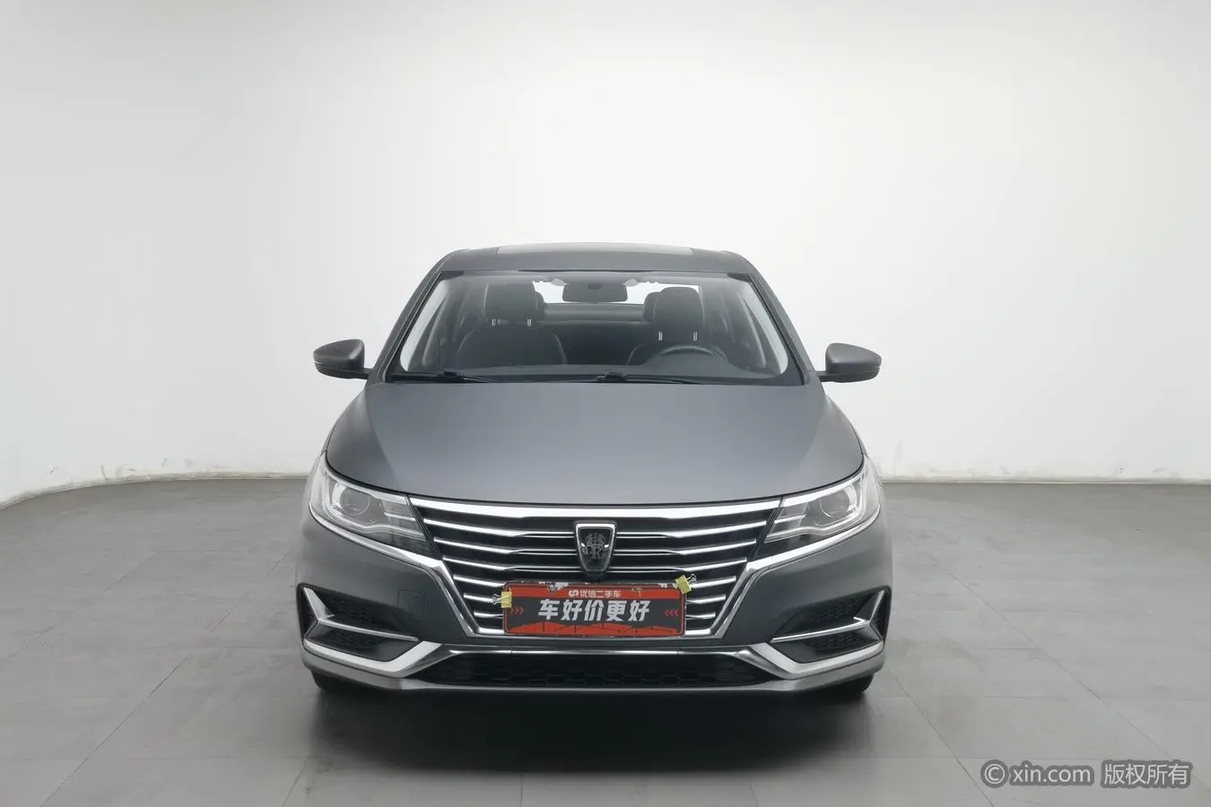 Roewe ei6  из Китая