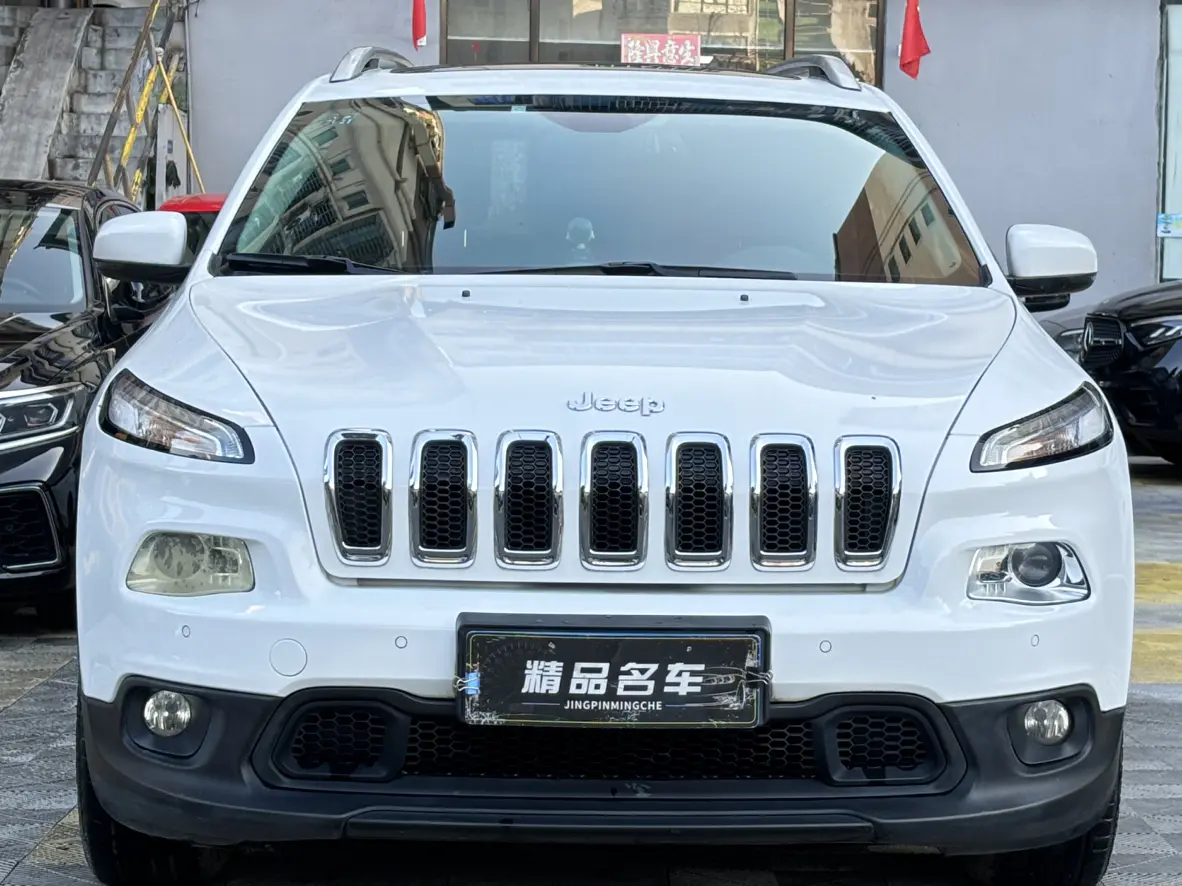 Jeep Cherokee  из Китая