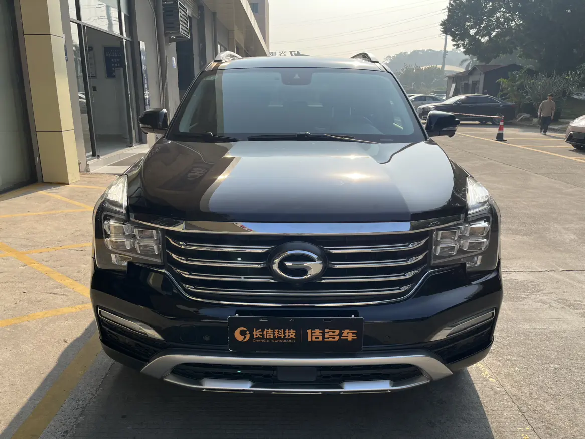 GAC Trumpchi GS8  из Китая