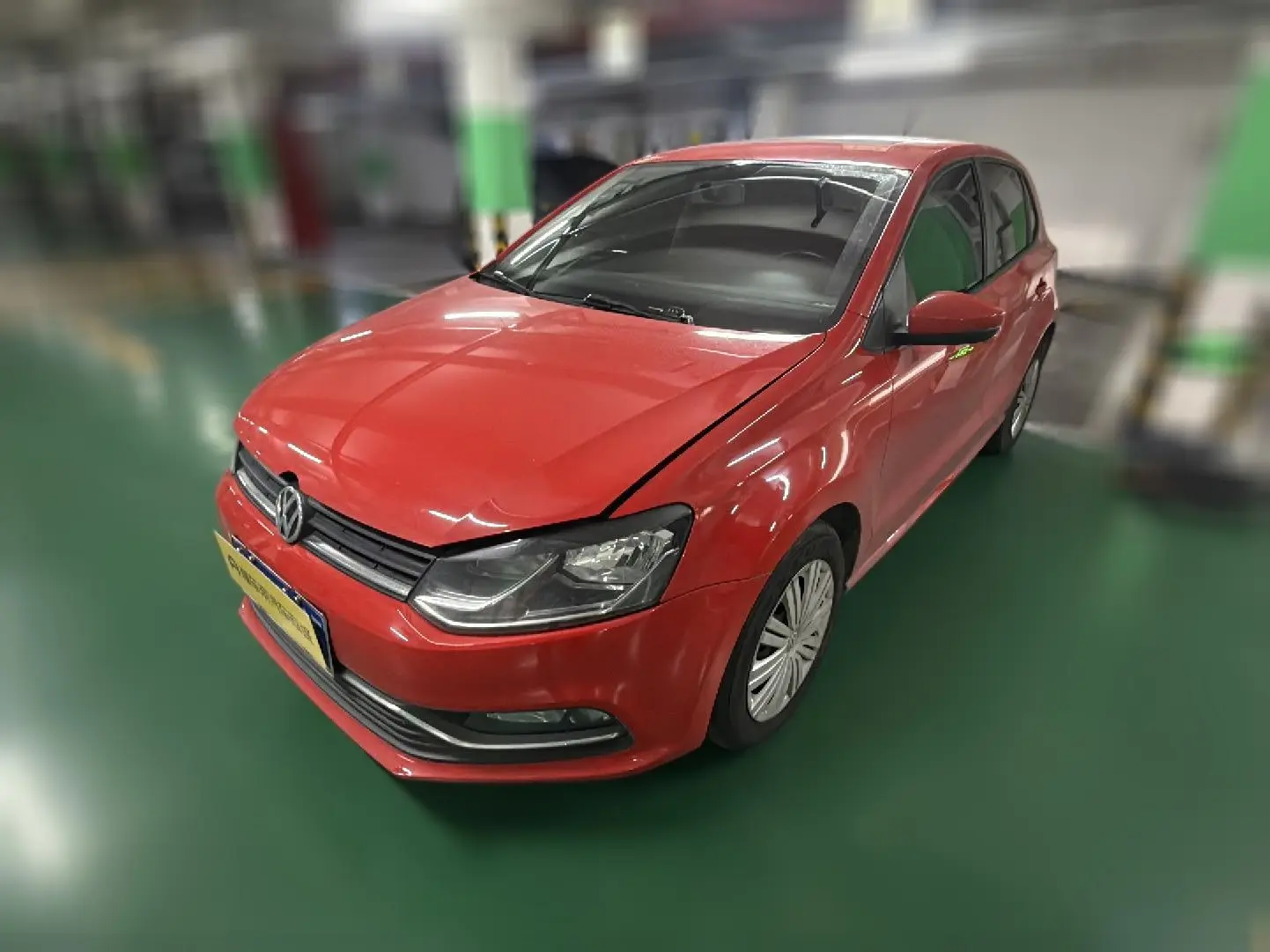 Volkswagen Polo  из Китая