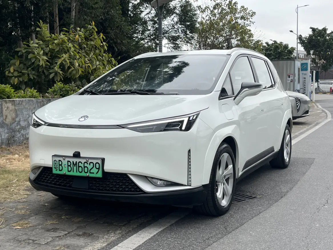 HYCAN Hechuang Z03  из Китая