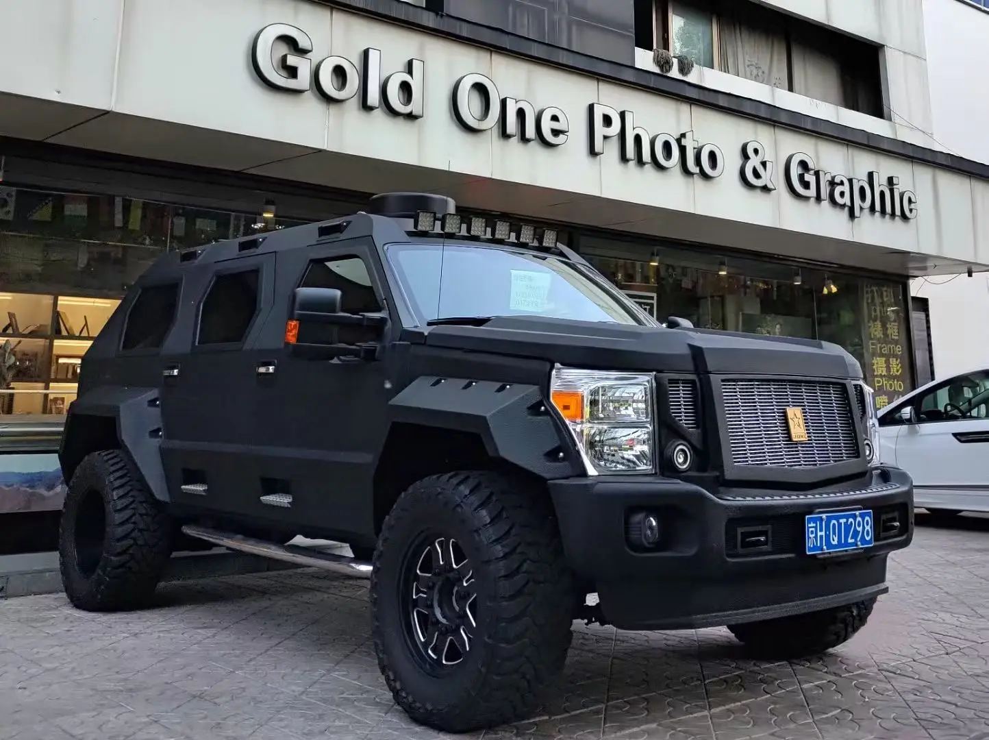 George Patton Chariot