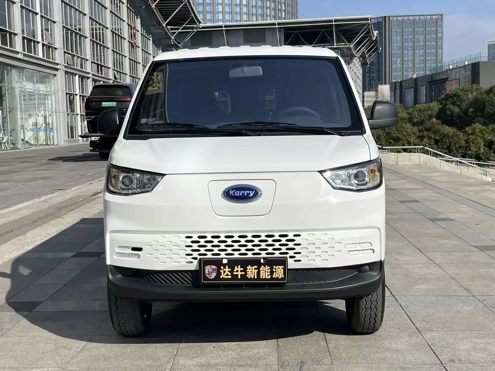 Carrier Porpoise E5  из Китая