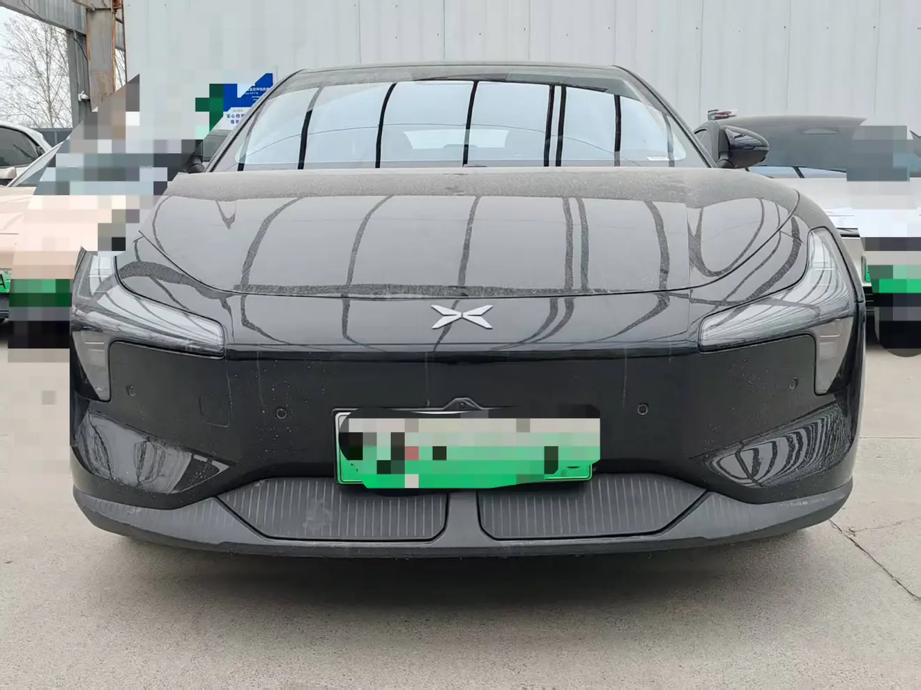 Xpeng Xiaopeng MONA M03  из Китая