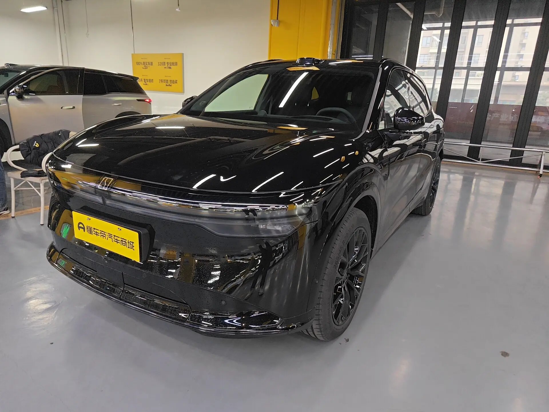 ZEEKR 7X  из Китая