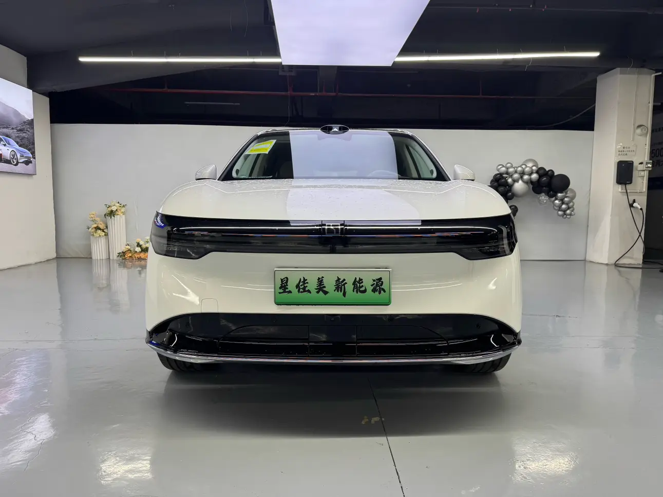 ZEEKR 7X  из Китая