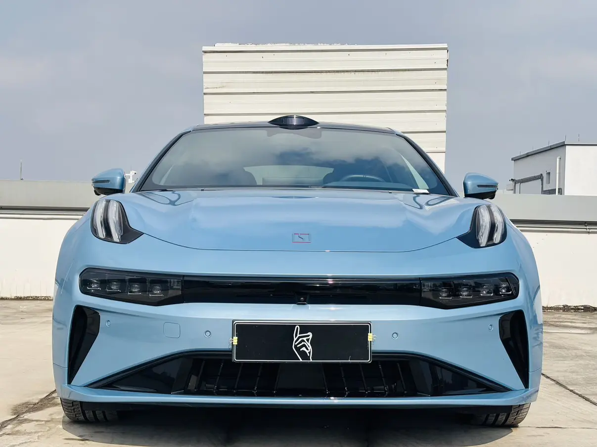 ZEEKR 001  из Китая