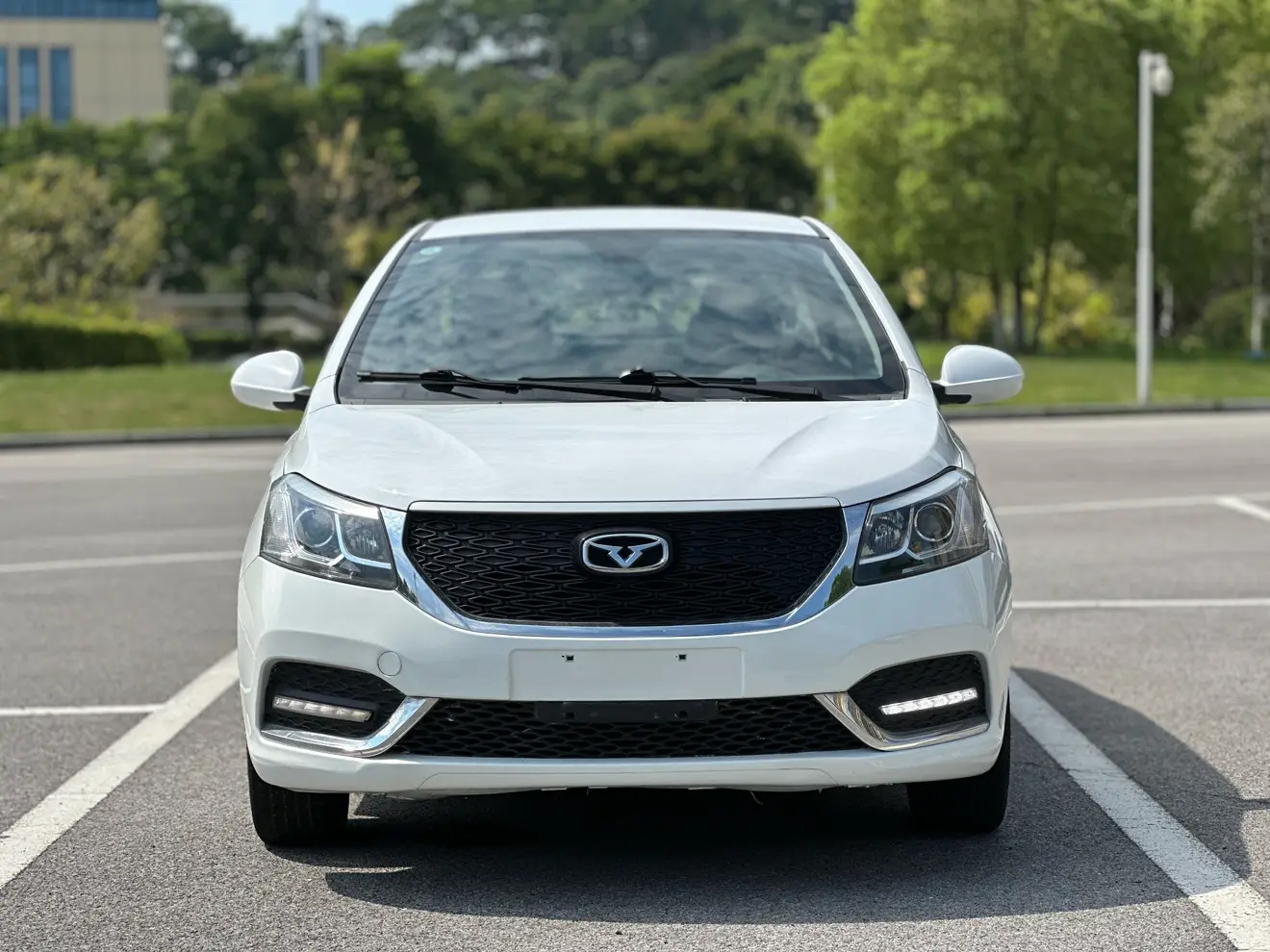 Kaiyi E3  из Китая