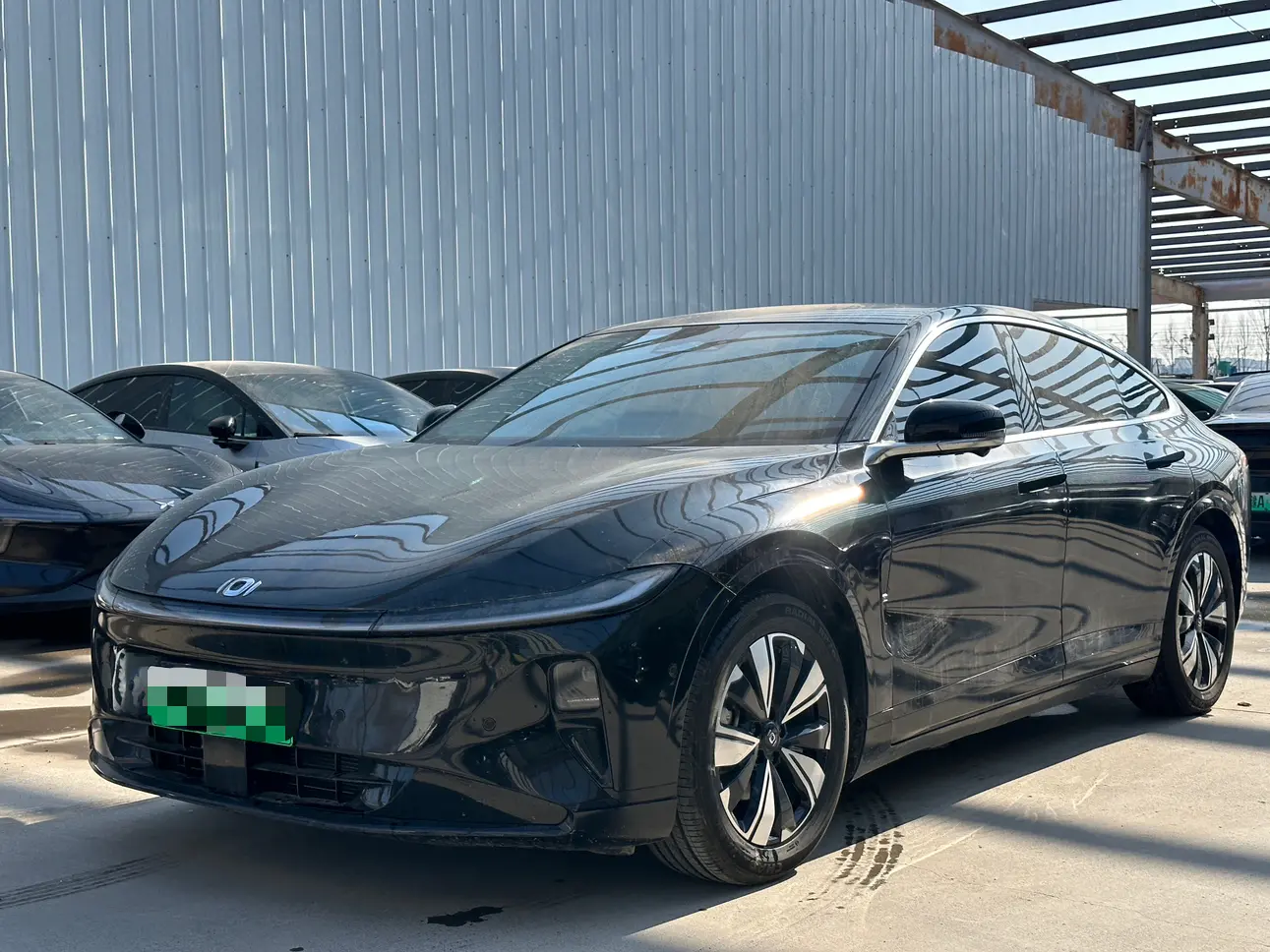 Changan Qiyuan A07  из Китая