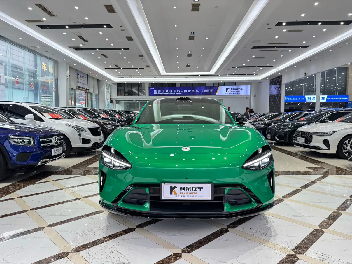 Xiaomi car Xiaomi YU7  из Китая