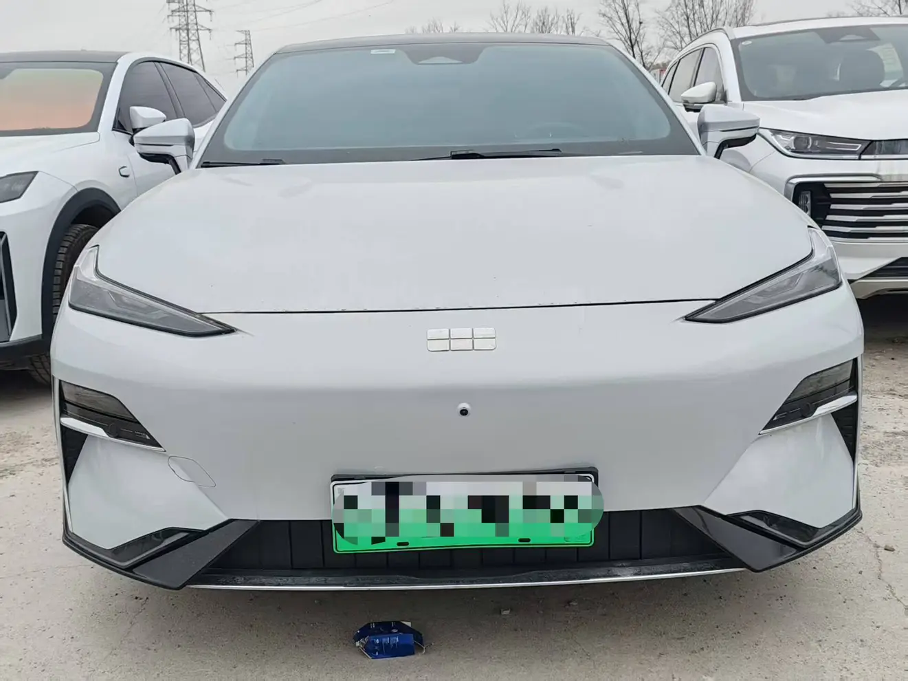 Geely Galaxy E8  из Китая