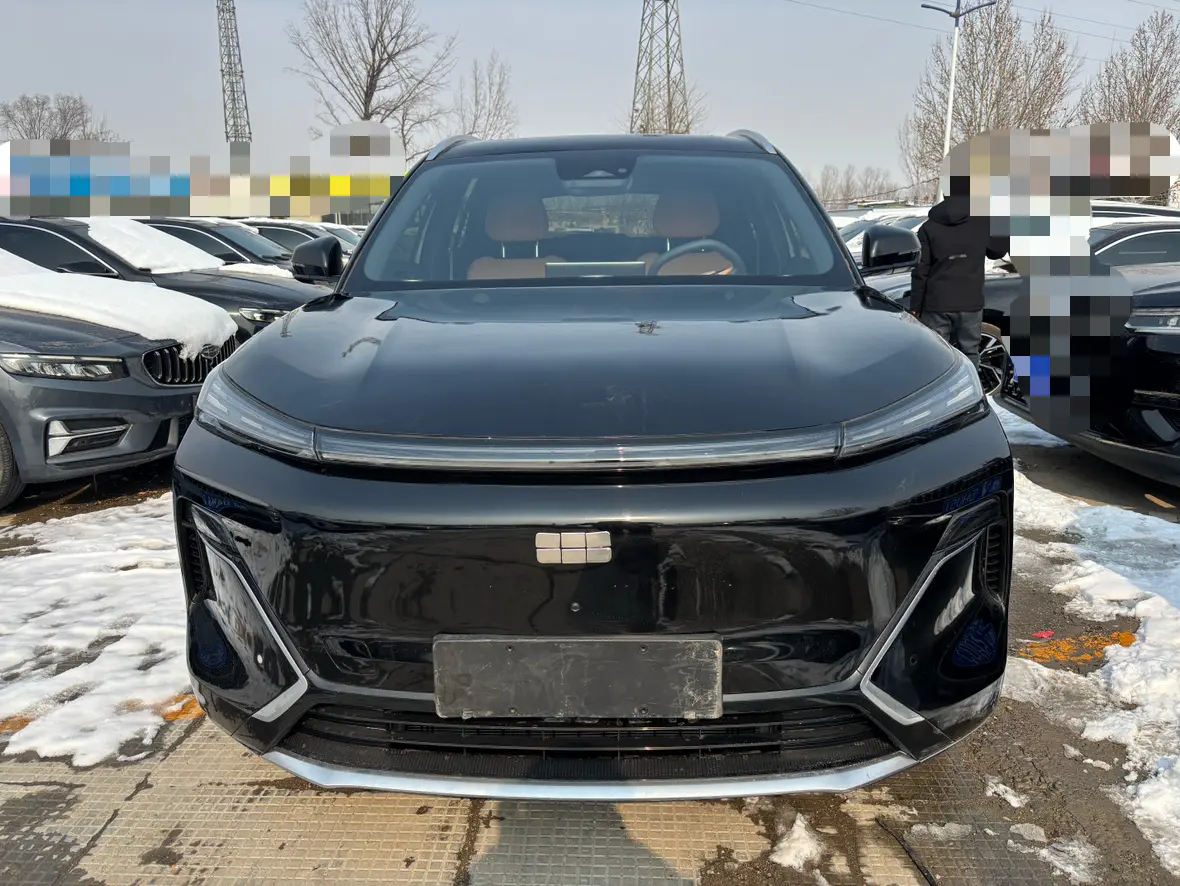 Geely Galaxy Starship 7 EM-i  из Китая