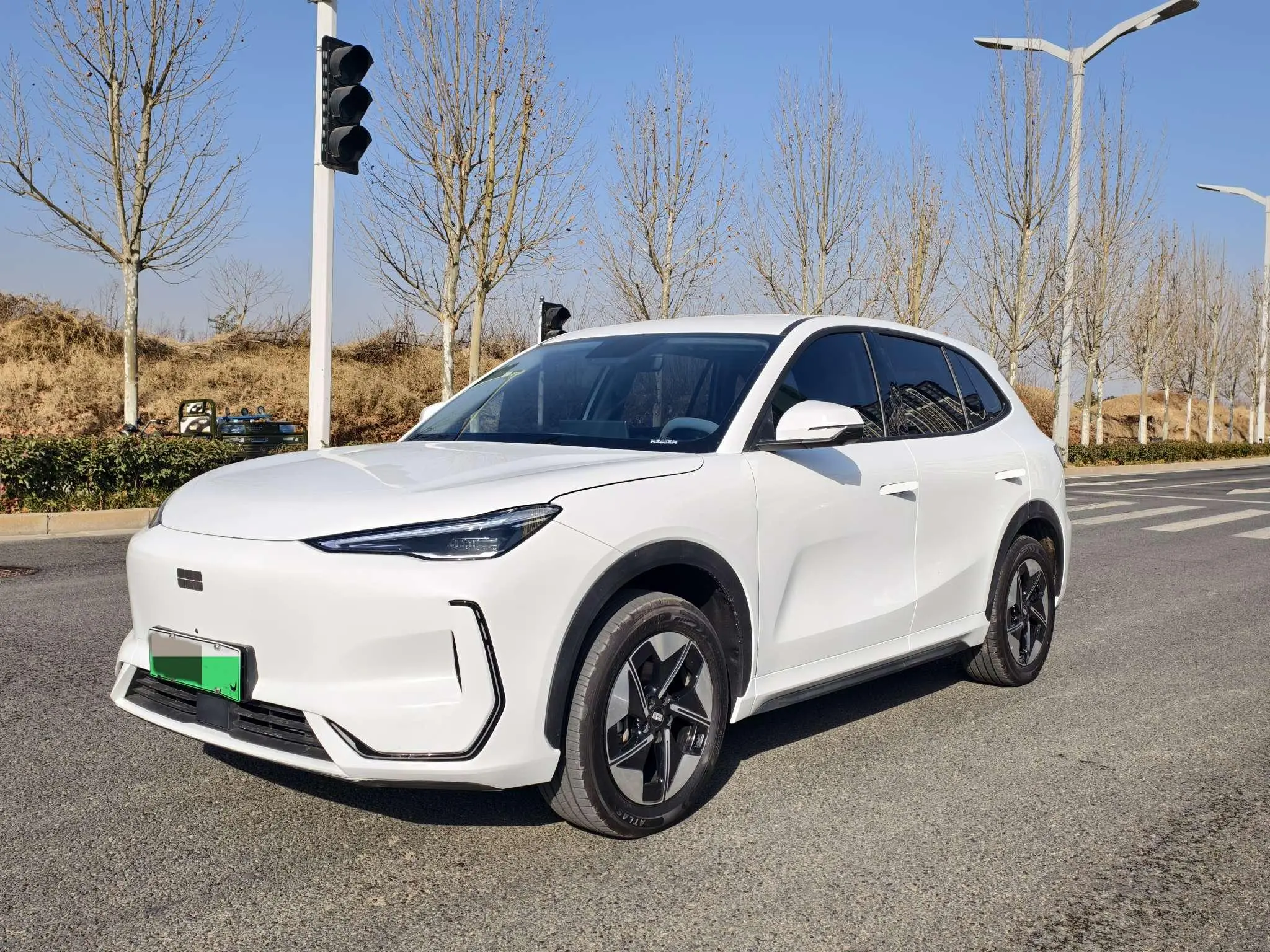 Geely Galaxy E5  из Китая