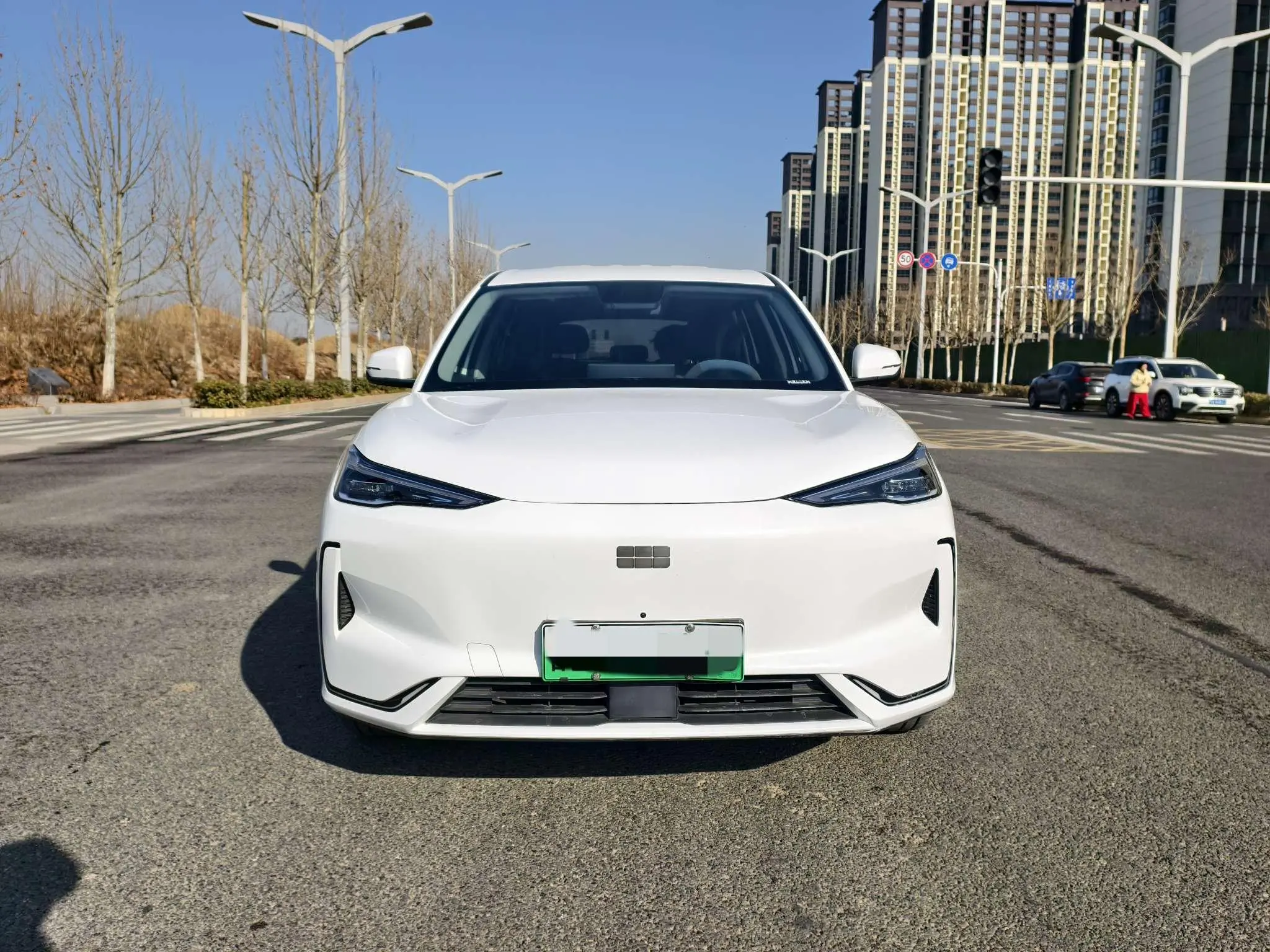 Geely Galaxy E5  из Китая