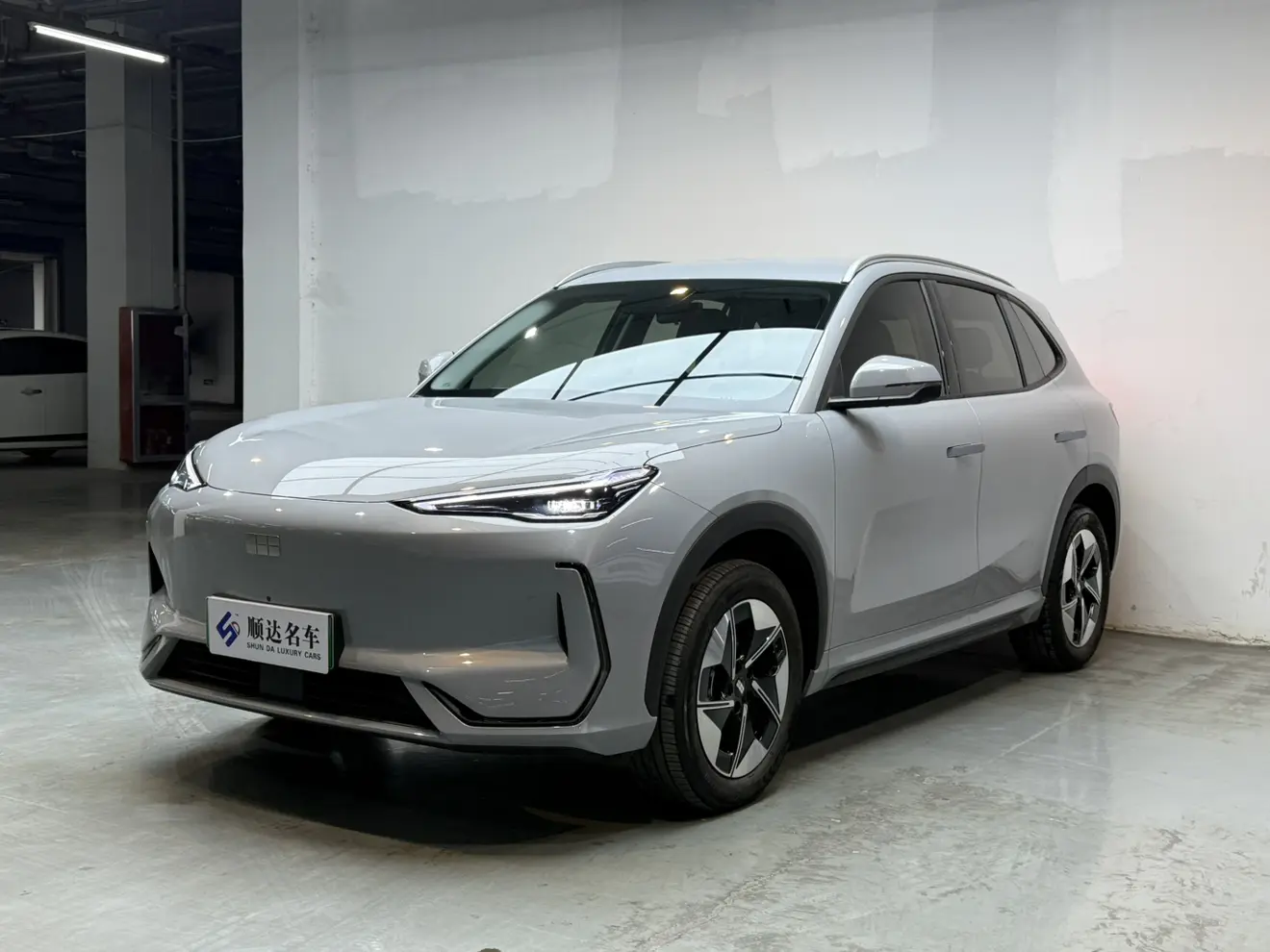 Geely Galaxy E5  из Китая