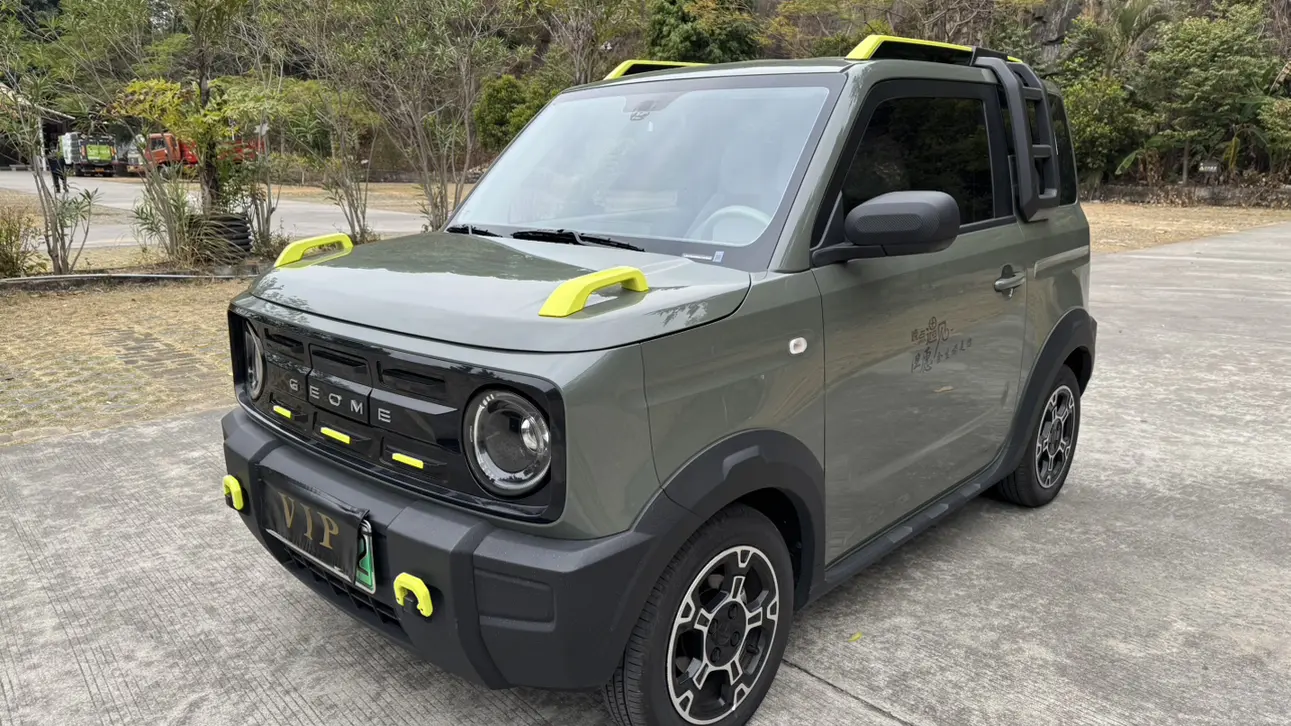 Geely Panda  из Китая