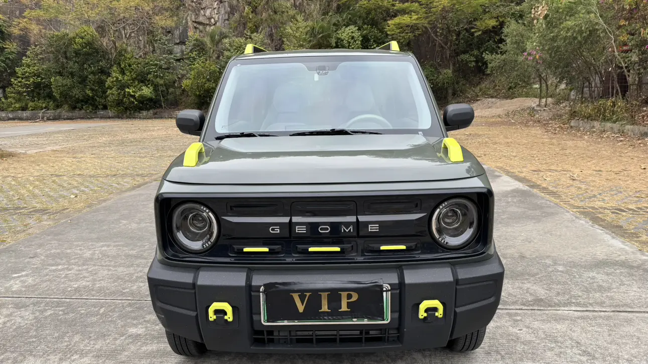 Geely Panda  из Китая