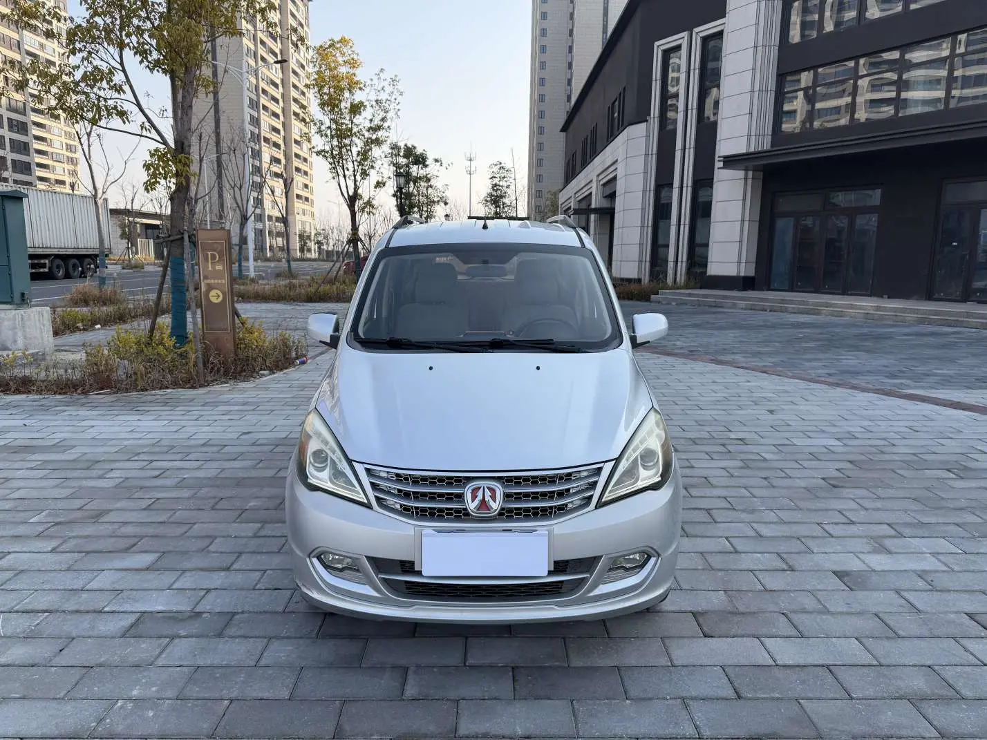 BAIC Weiwang M20  из Китая