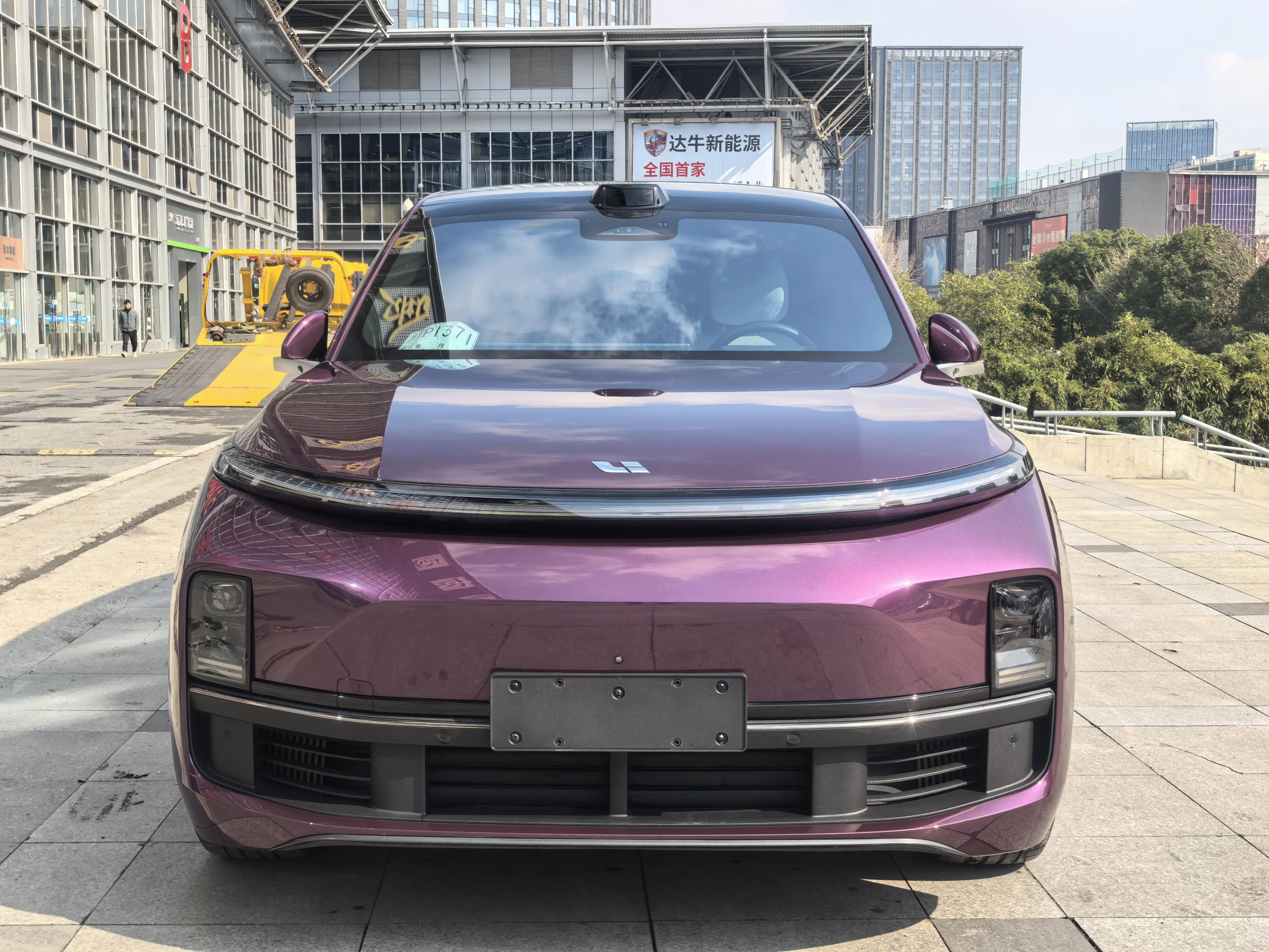 Li L9 (Ideal L9)  из Китая