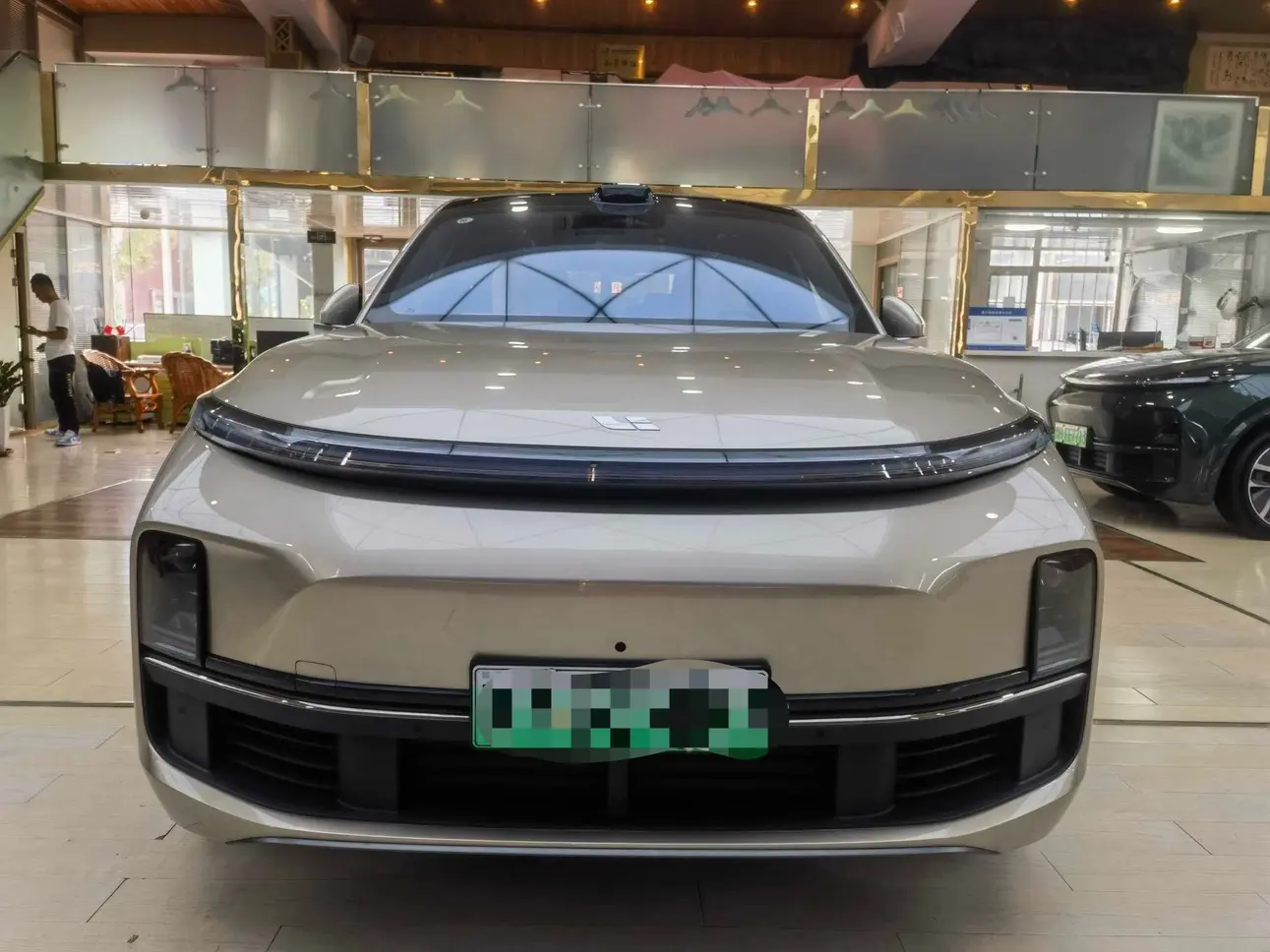 Li L9 (Ideal L9)  из Китая