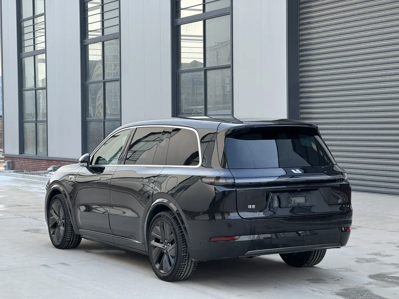 Li L9 (Ideal L9)  из Китая