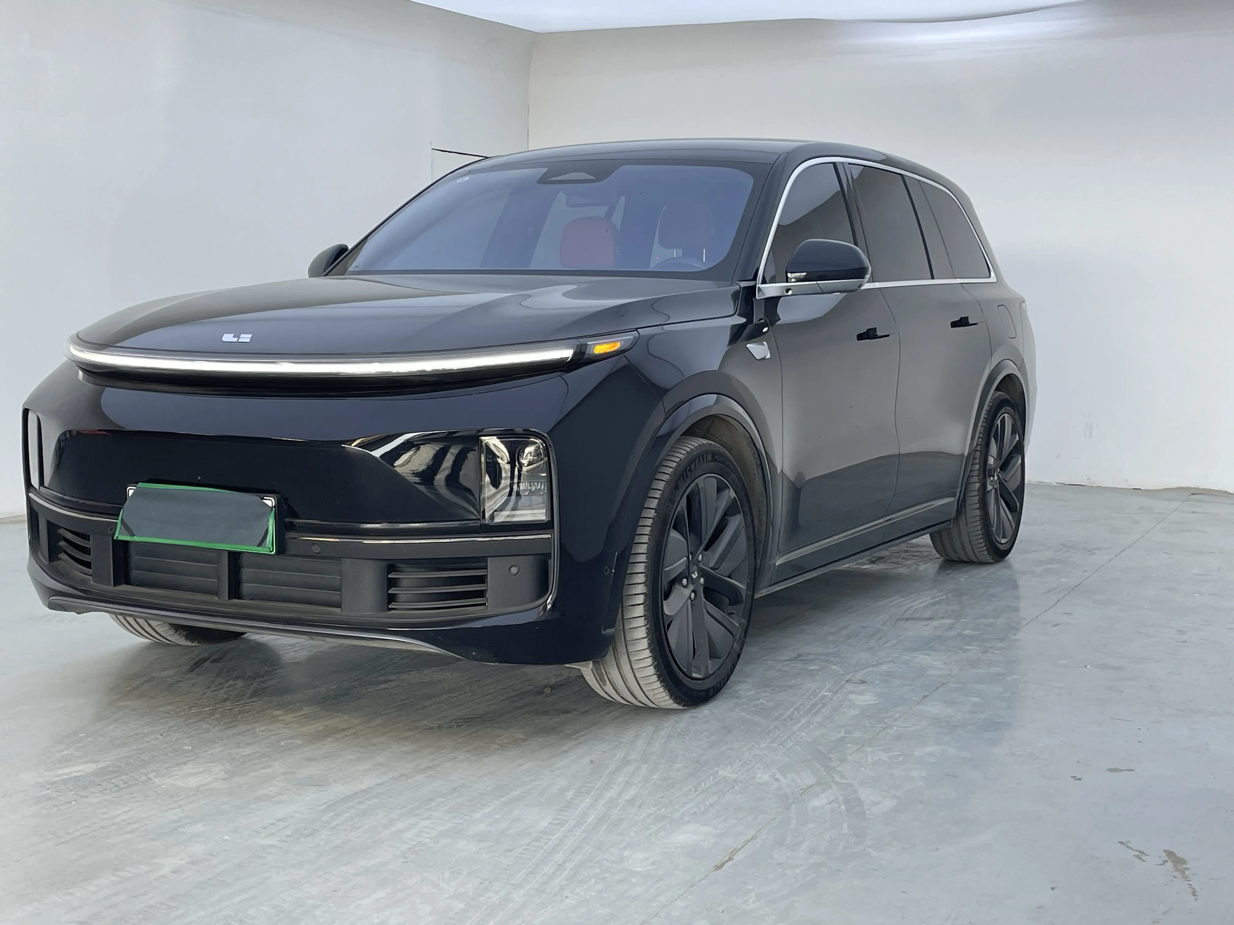 Li L9 (Ideal L9)  из Китая