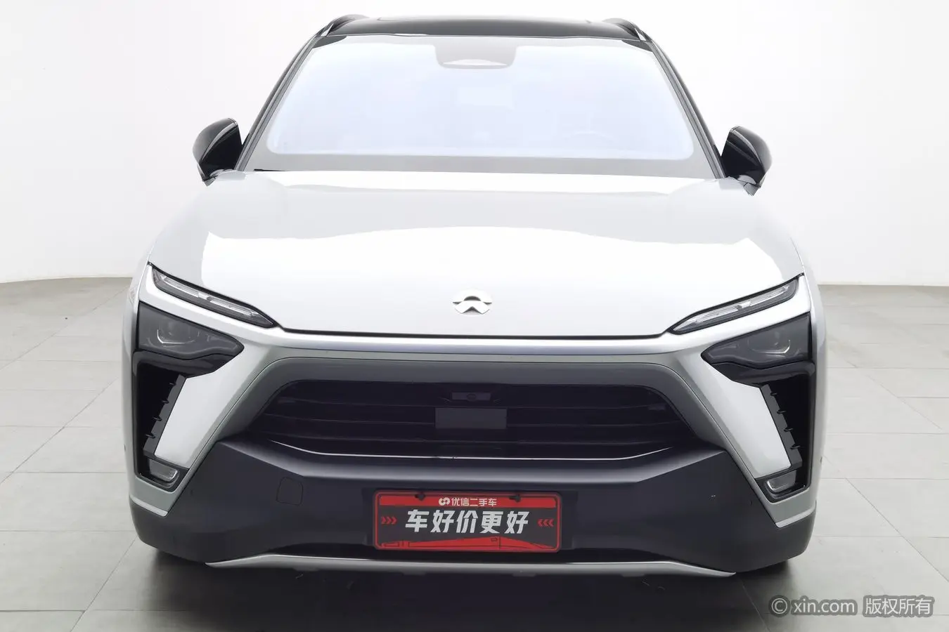 NIO ES8  из Китая