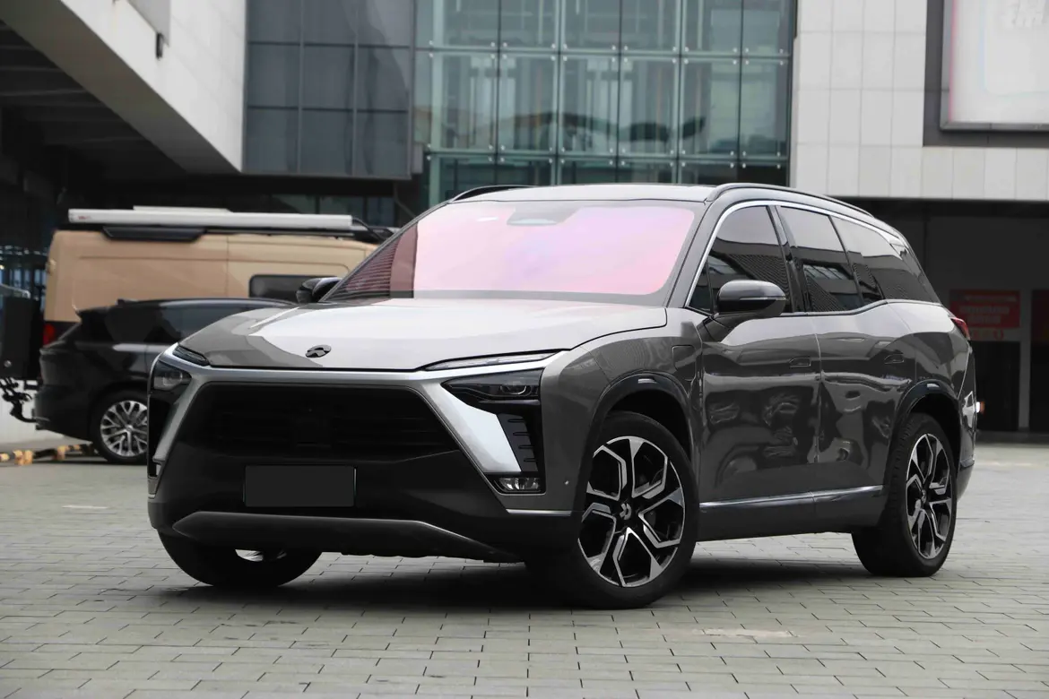 NIO ES8  из Китая