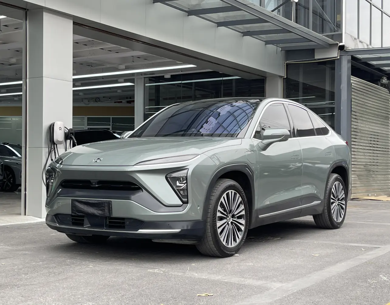 NIO EC6  из Китая