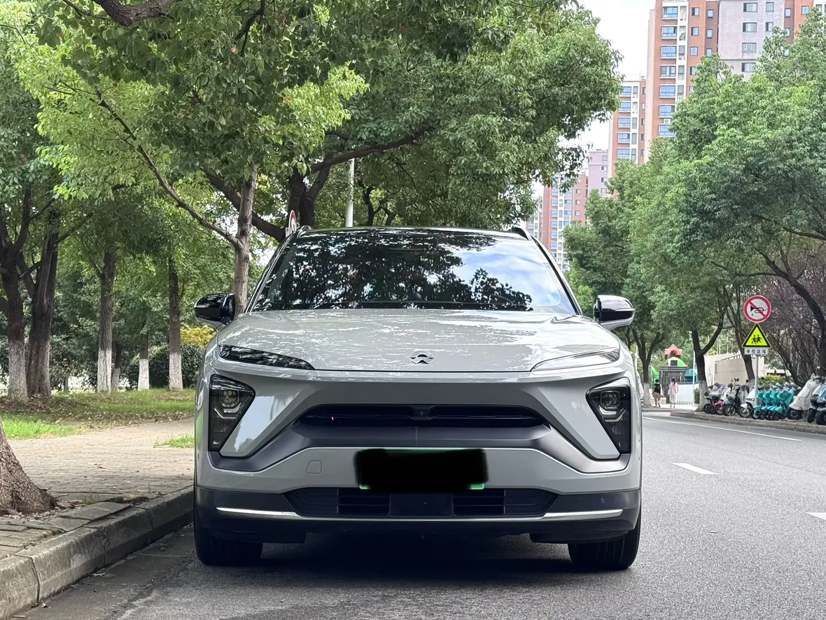 NIO ES6  из Китая